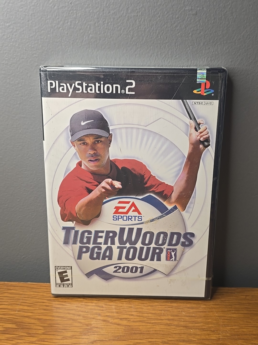 NEW Tiger Woods PGA Tour 2001 PS2 PlayStation 2 + Reg Card - SEALED
