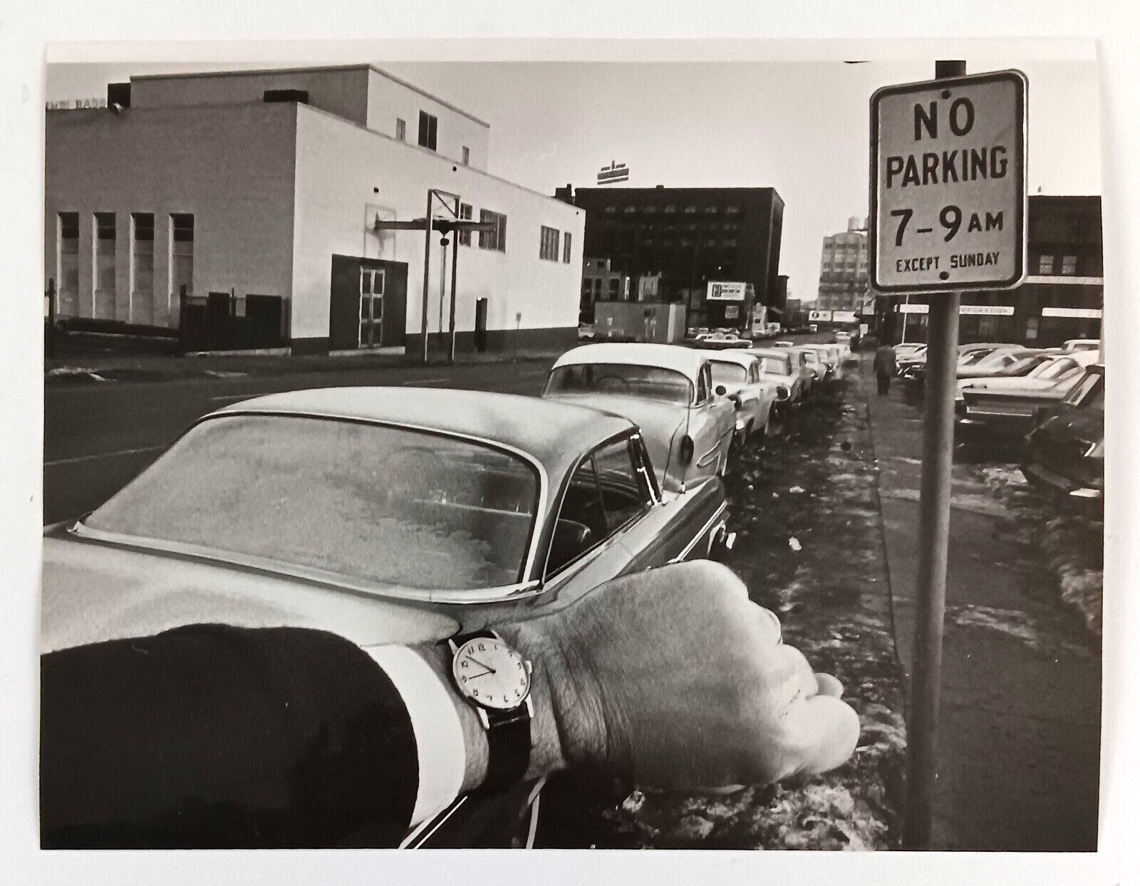 1964 Minneapolis MN Park Avenue Illegal Street Parking Car Minnesota Press Photo