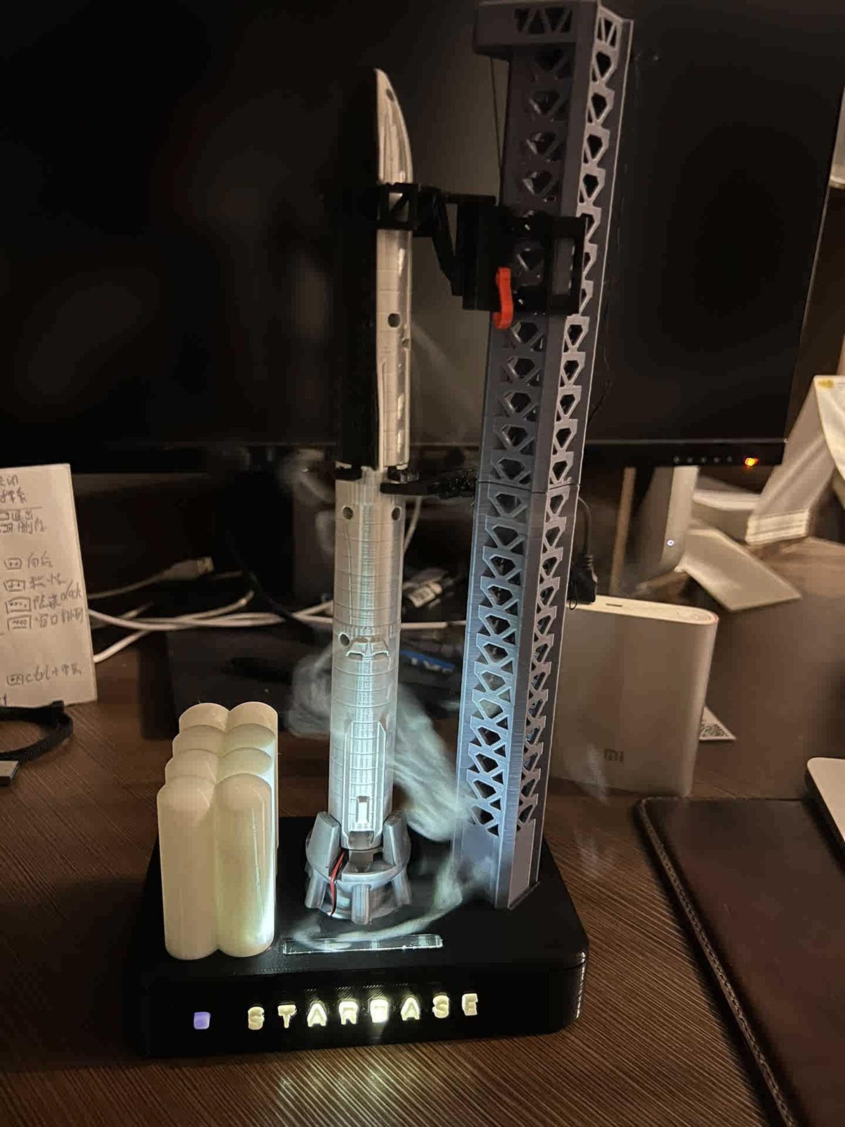 SpaceX Starship Launch Tower Set, Model 1/400 w/Humidifier, 12\