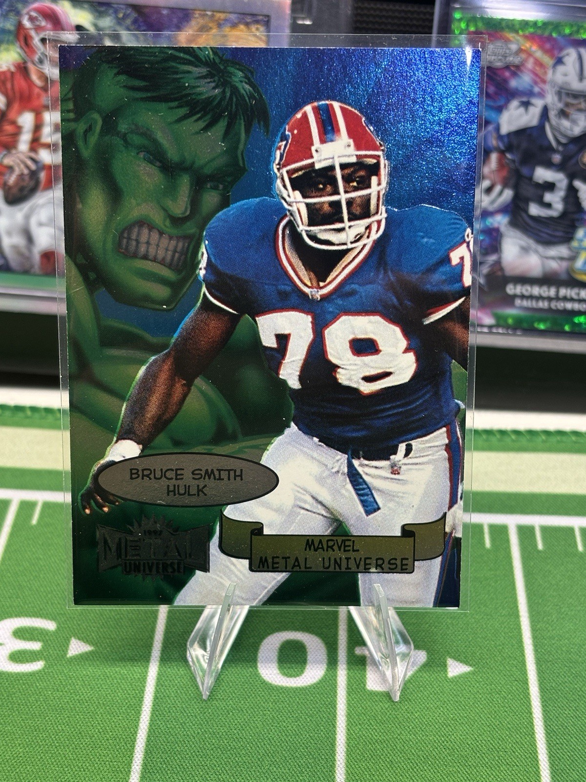 1997 SkyBox Marvel Metal Universe Insert Bruce Smith/Hulk Buffalo Bills 2/20