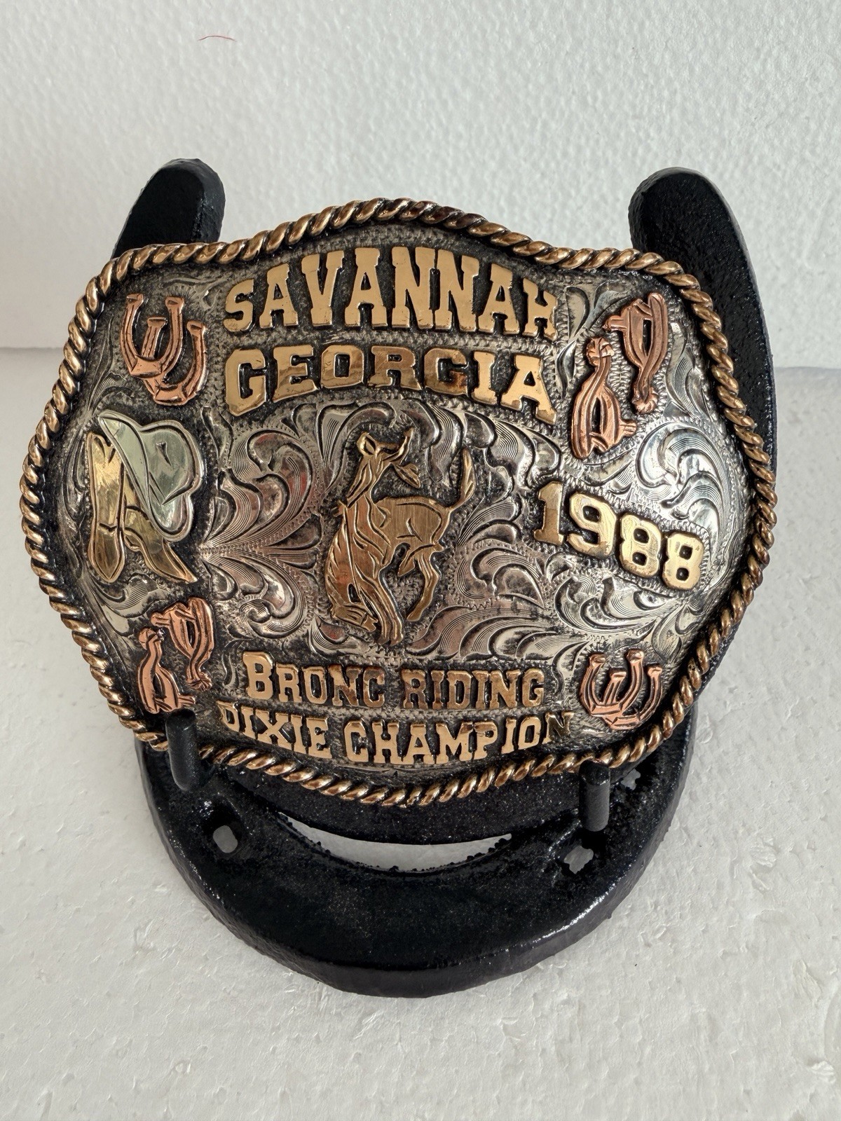 VTG 1988 Savannah Georgia Bronc Riding Dixie Championship Rodeo Trophy Buckle 