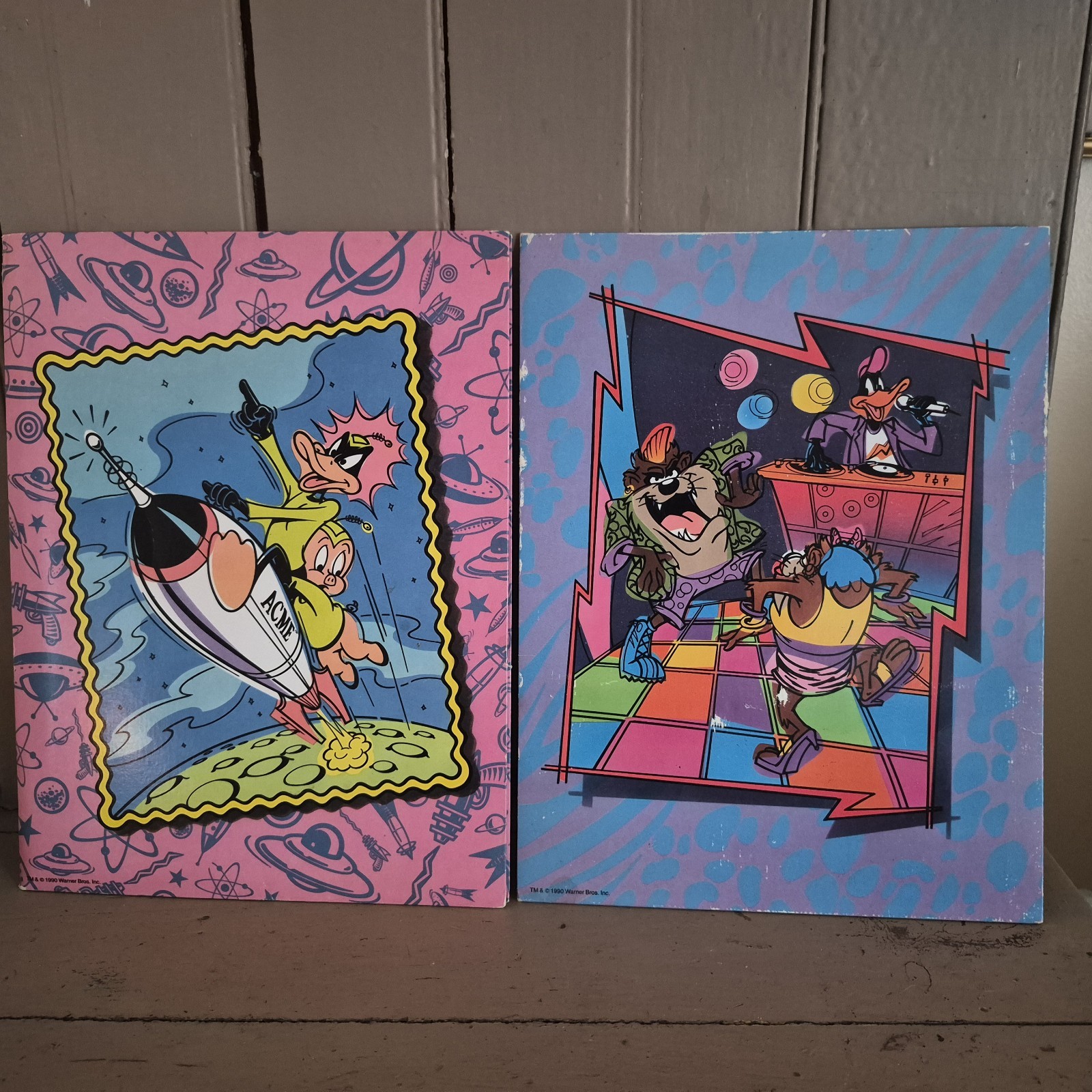 Vintage 1990 Mead Looney Tunes Folders Lot of 2 Space Rocket DJ Taz Daffy 90s