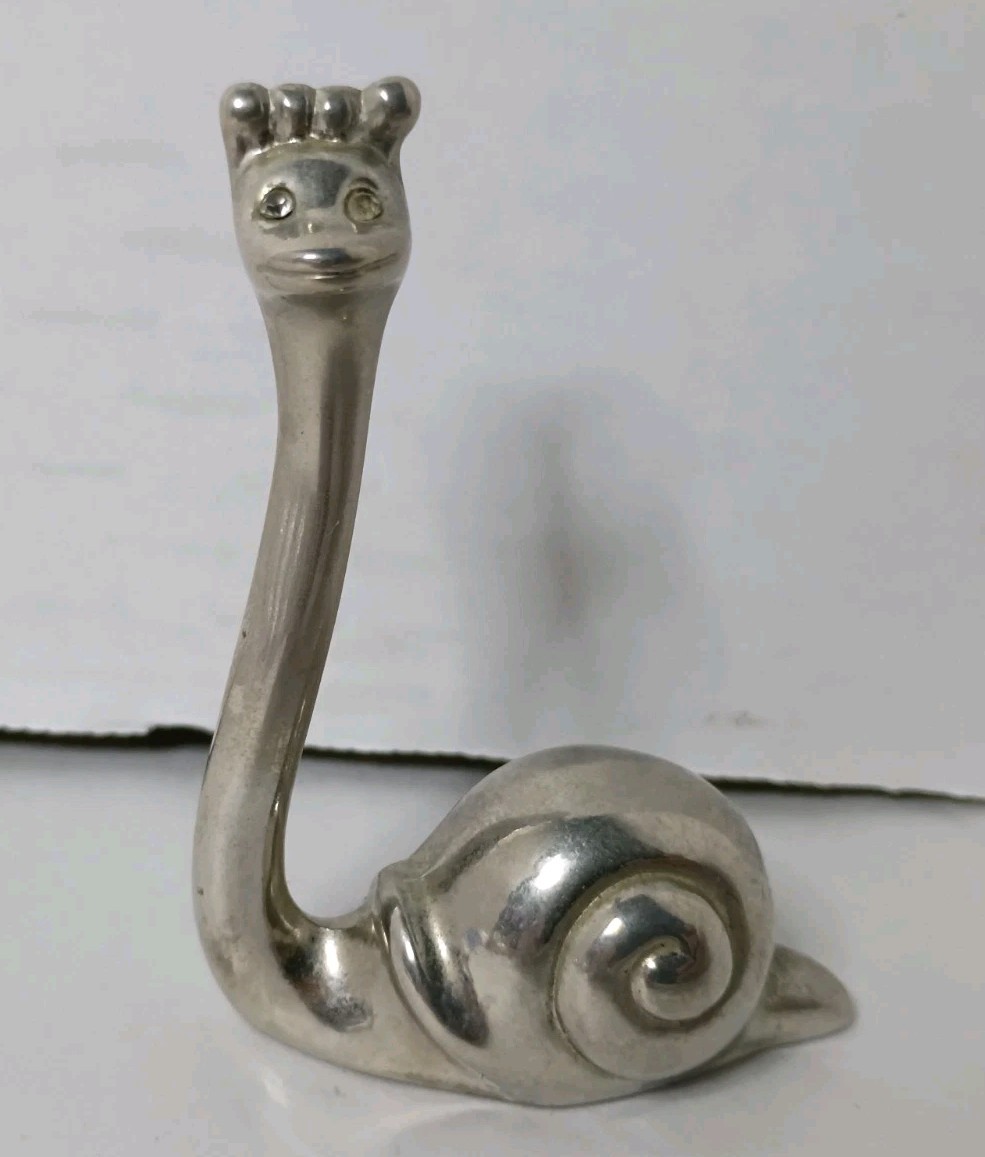 Vintage Royal Snail Britain England Queen Elizabeth Car Hood Ornament (RARE)