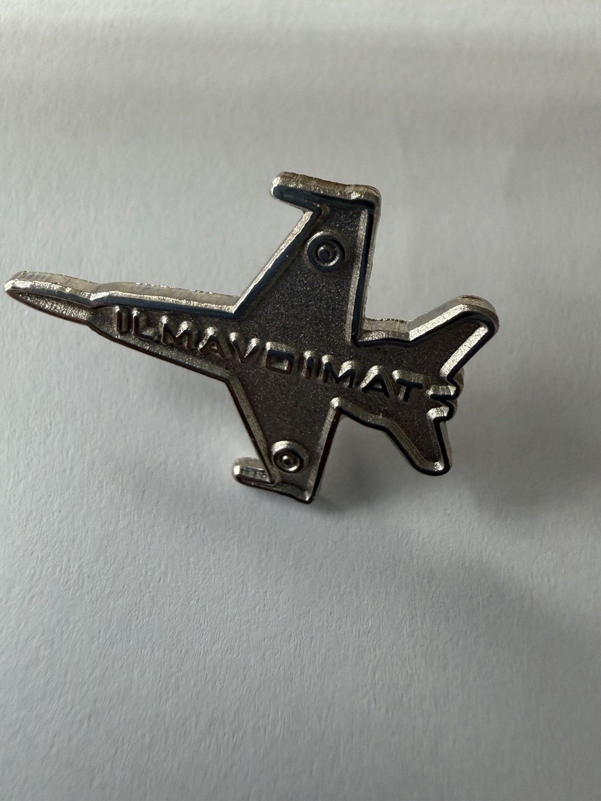 Finnish Air Force Ilmavoimat Pin 1 inch 