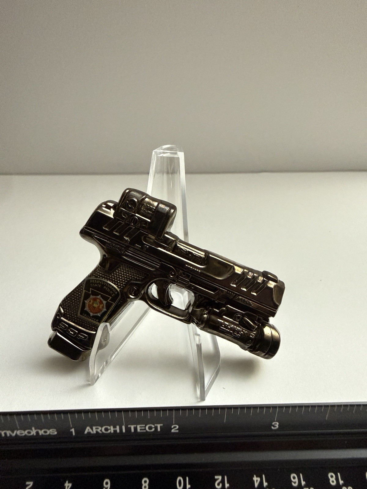 Pennsylvania State Police Trooper Pistol Challenge Coin Tactical Gun Shaped PSP