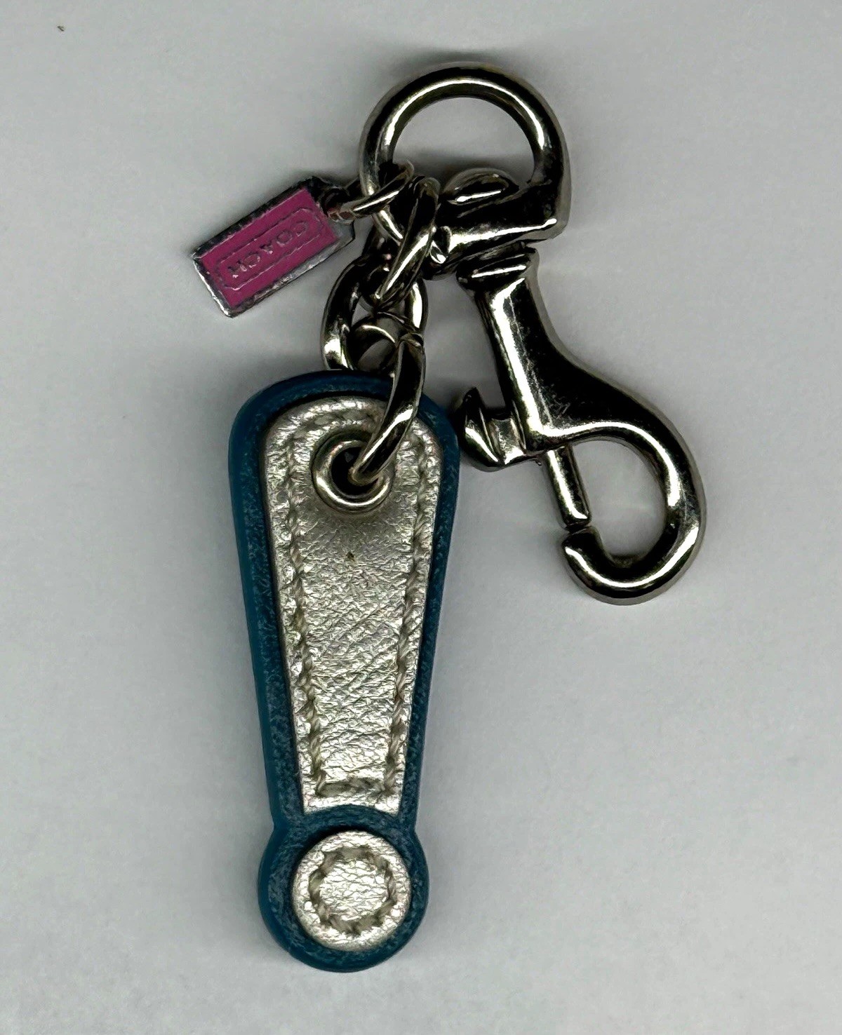 Rare Vintage Coach Blue Metallic Exclamation Point Key Fob Bag Charm Y2K