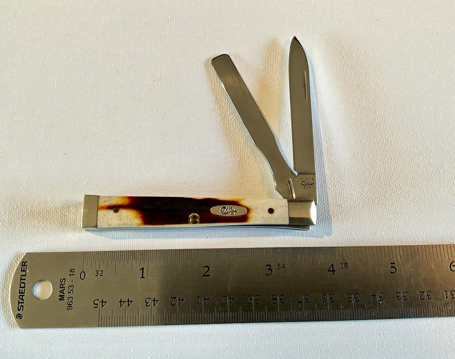 Rare 2011 Case xx Full Size, Red Stag Doctors Knife with Spatula.  Model R5285 