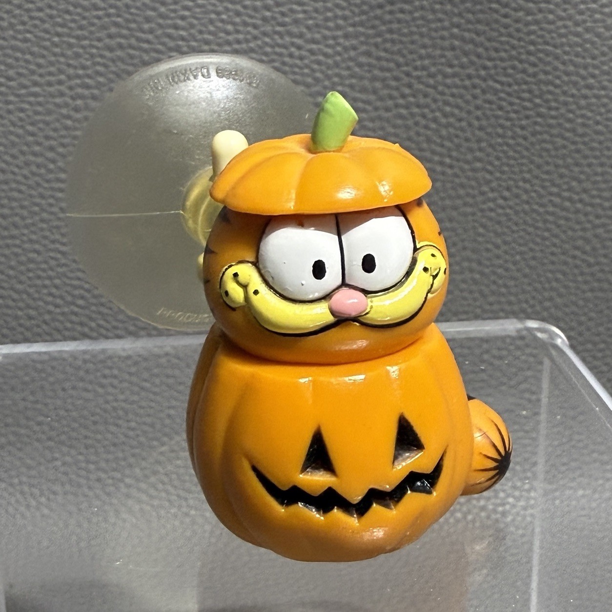 GARFIELD Halloween Pumpkin Jack-O\'-Lantern Suction Cup PVC VTG