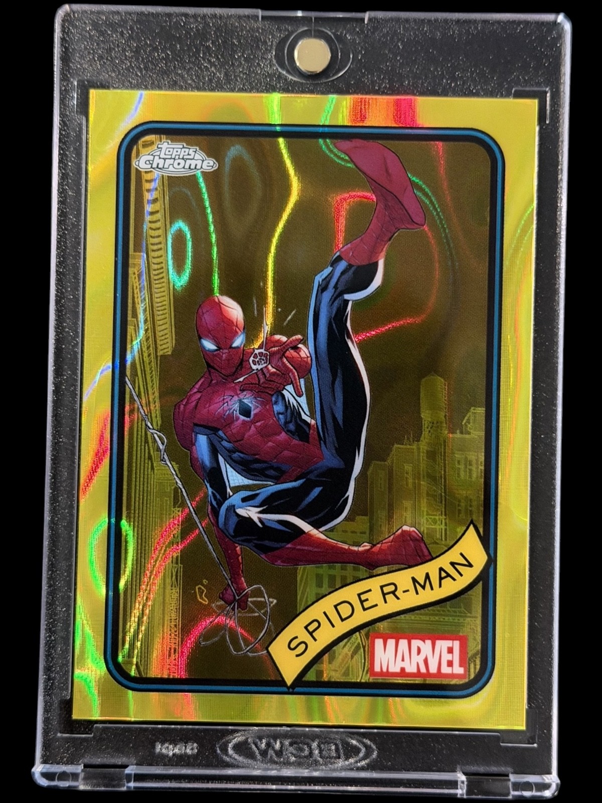 Spider-Man YELLOW RAYWAVE REFRACTOR TOPPS CHROME MARVEL CARD MINT