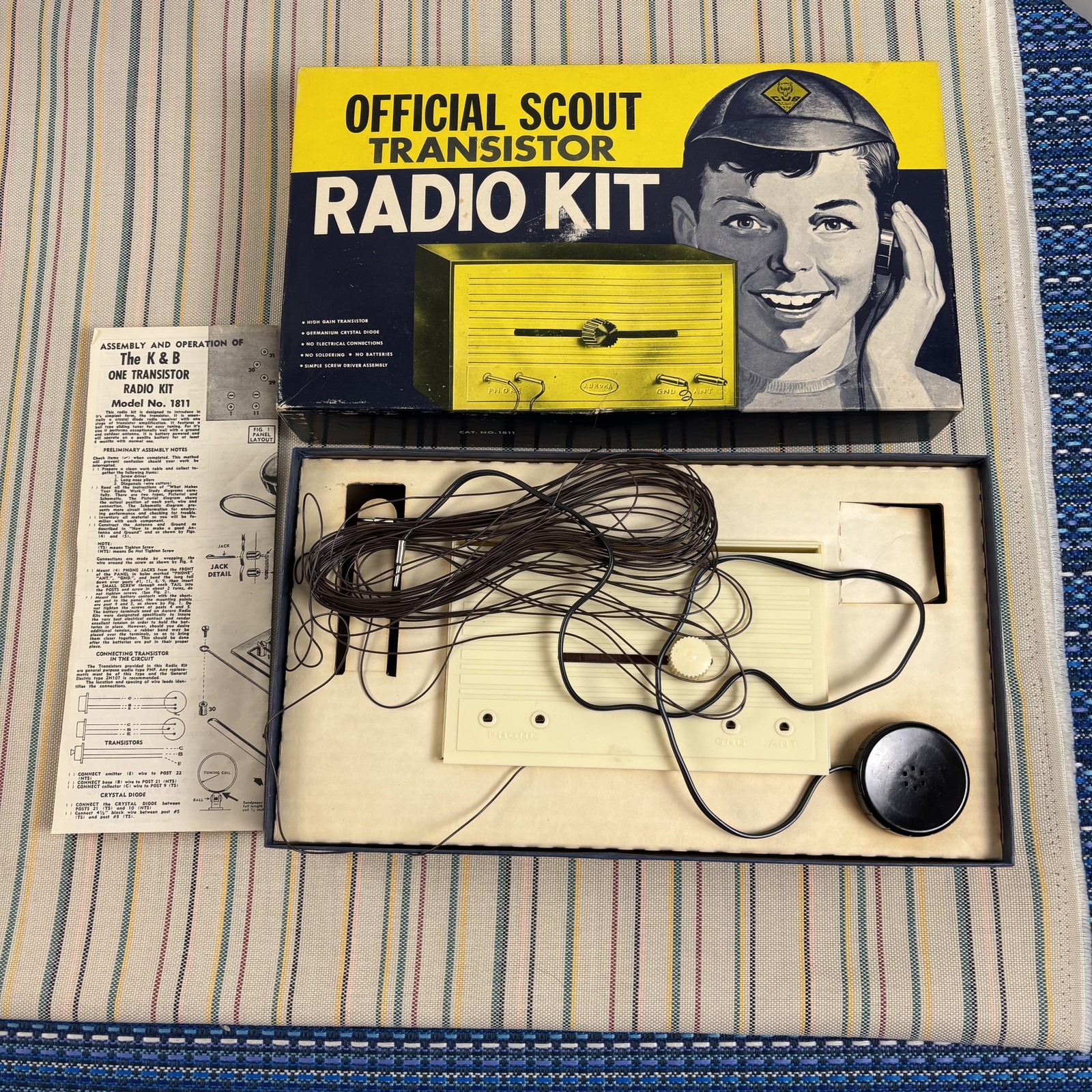 Vintage Official Scout Transistor Radio Kit K & B Cat No 1811 Boy Scout