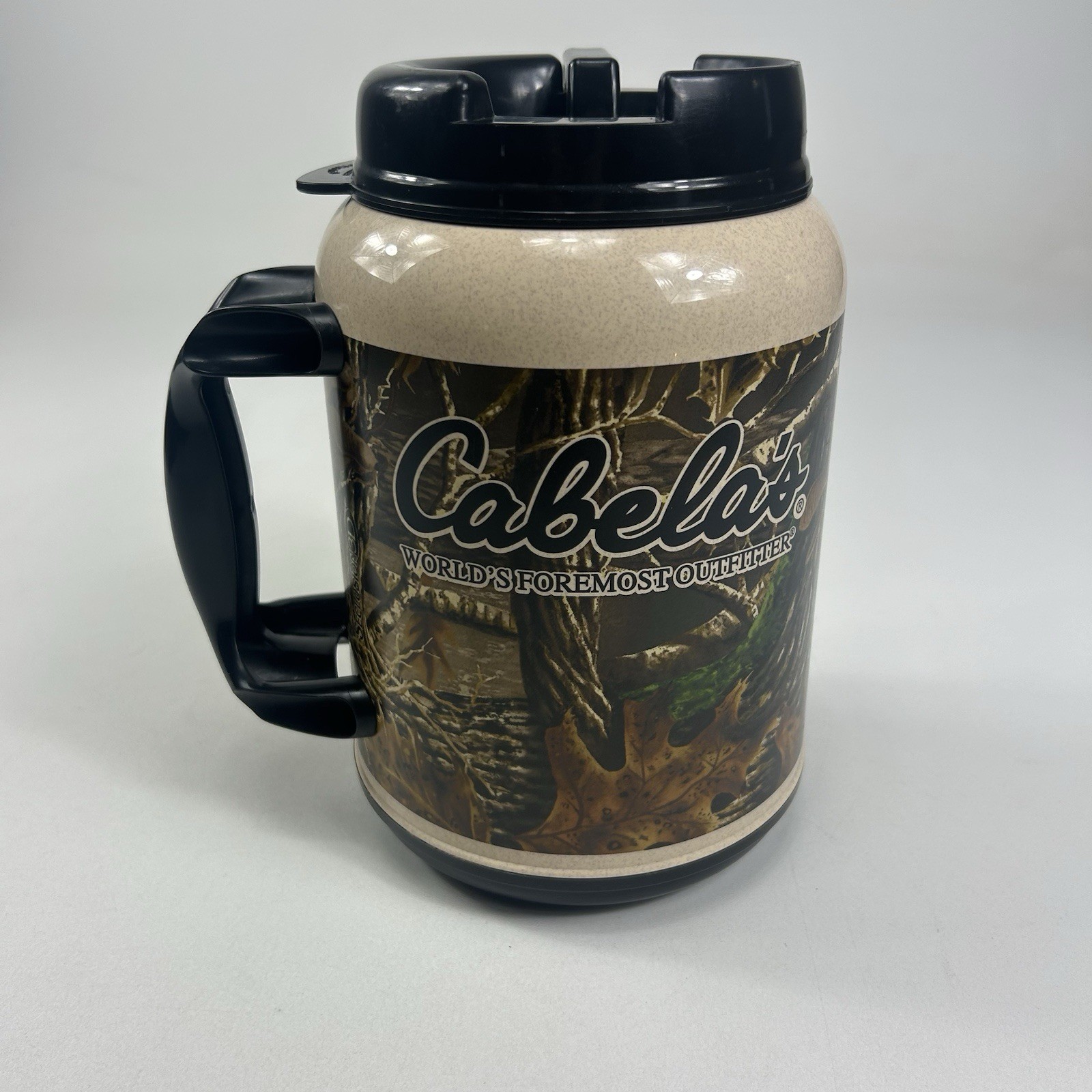 Whirley 64 Oz Cabela's Thermal Mug Insulated Travel Cup Camo Seclusion 3D Large