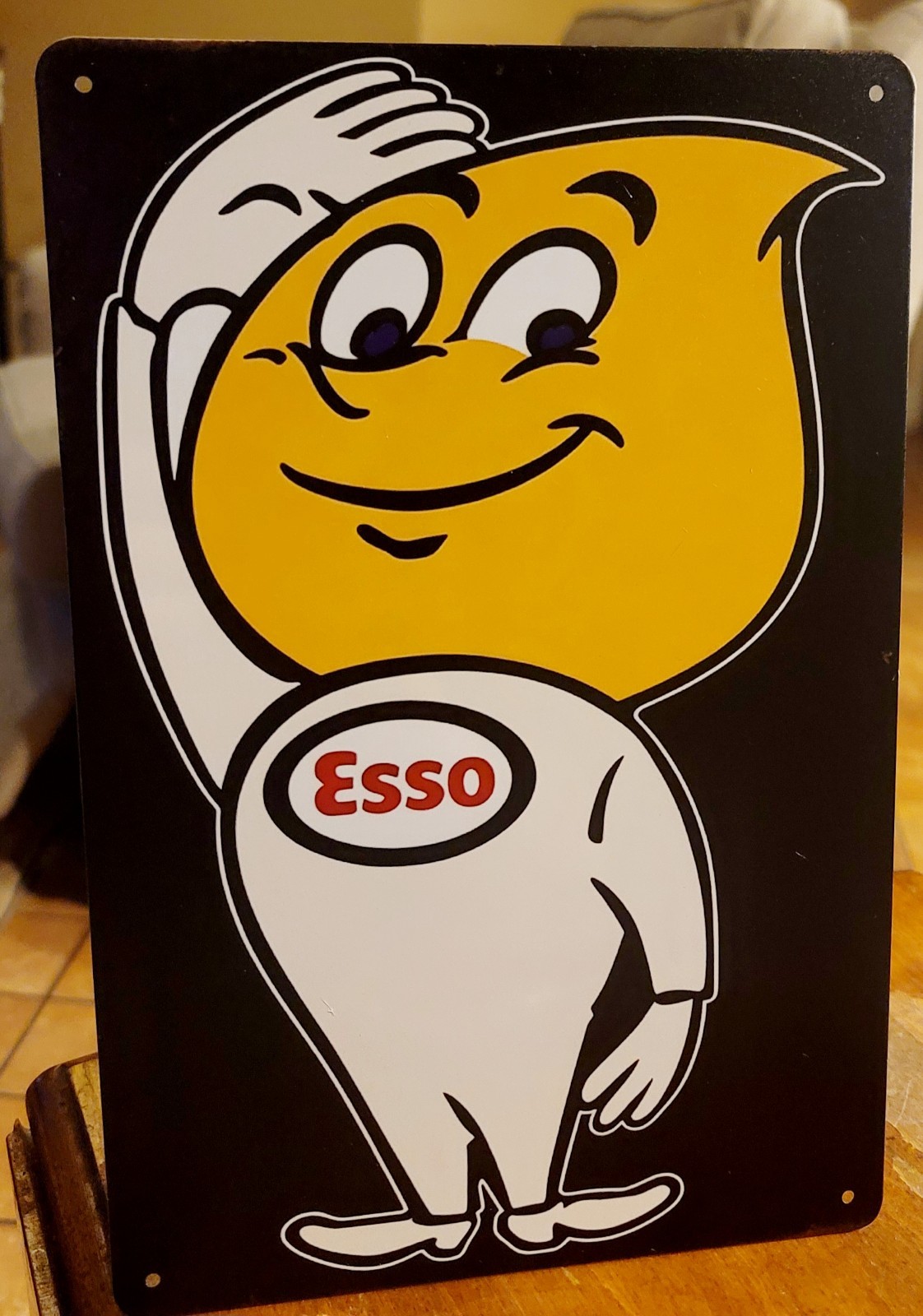 Esso Oil Drop Metal Sign 12x8 Inch Dign Brand New In Package.