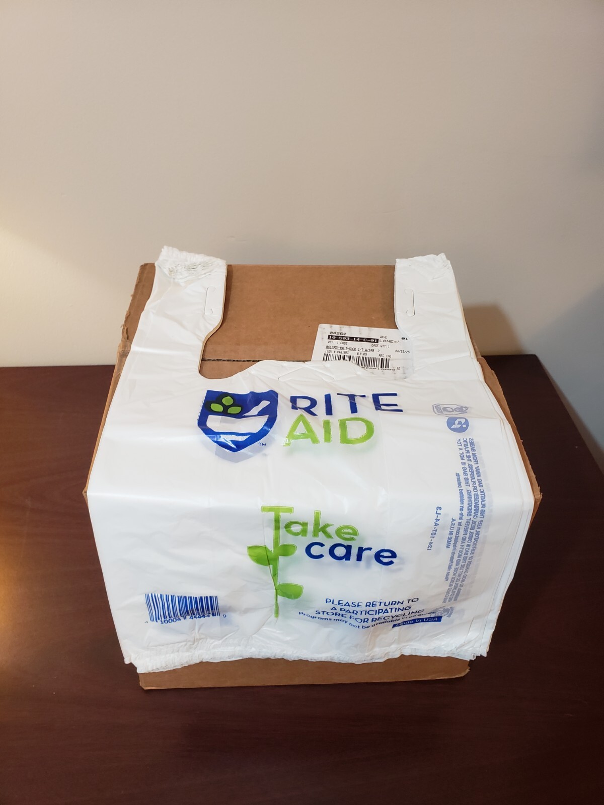 Rite Aid Plastic Shopping Bags 11x6x18in Medium Case of 2000 White