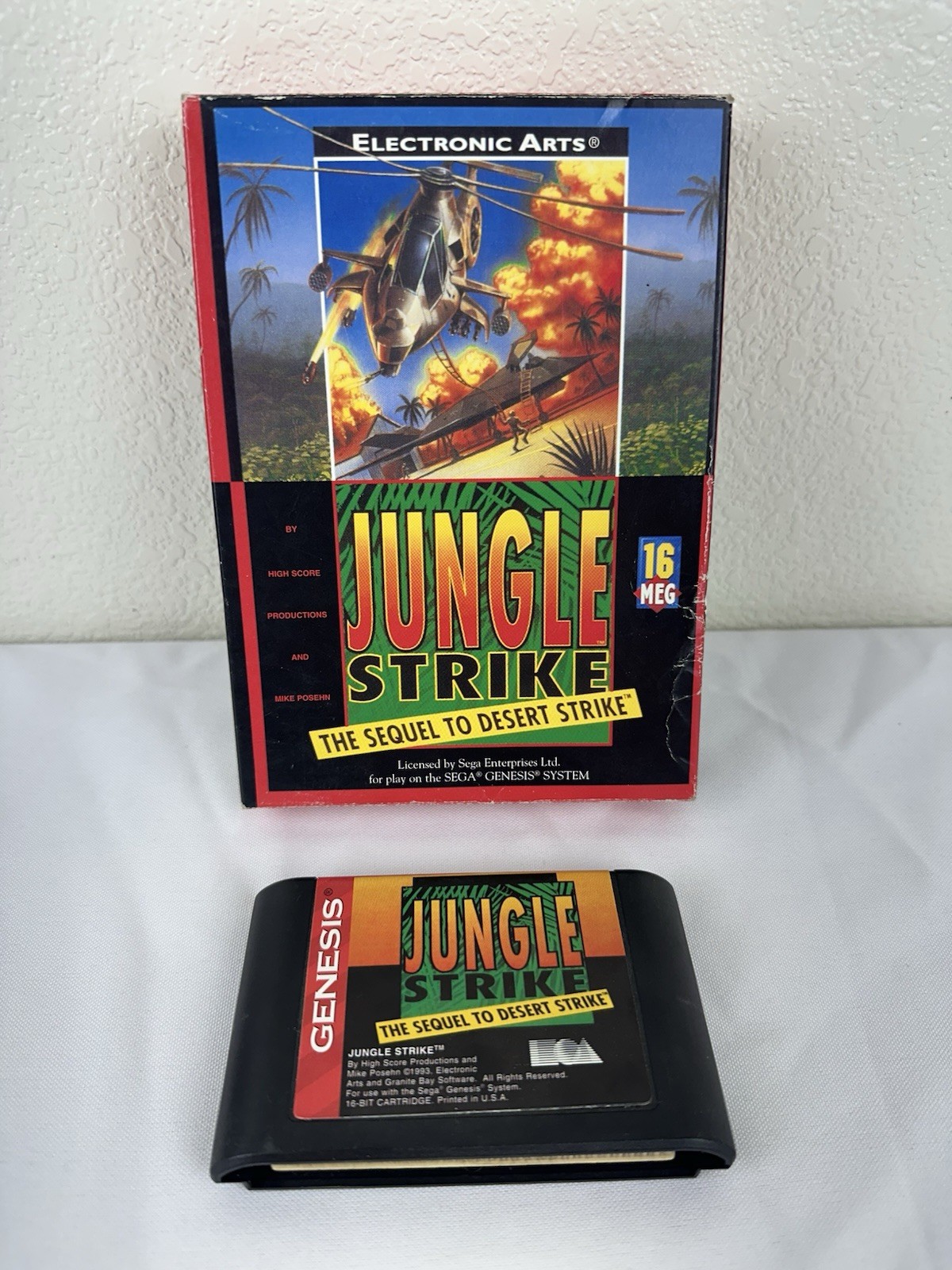 Jungle Strike Sega Genesis Game 1993 Cardboard Box Tested Authentic Vintage