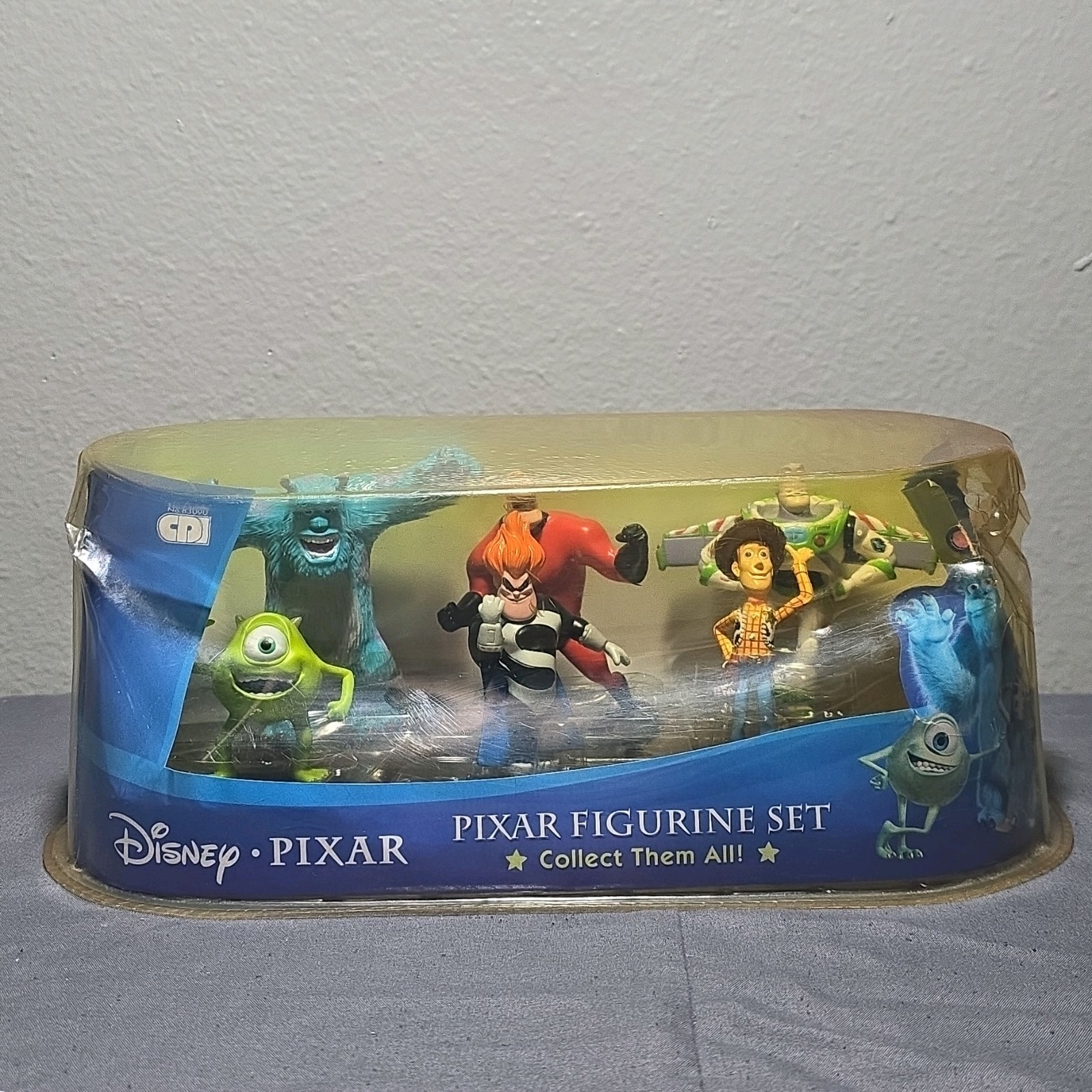 DISNEY PIXAR FIGURINE COLLECTORS SET