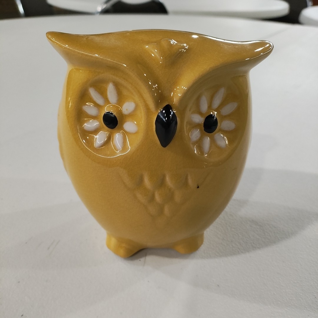 Adorable Porcelain Owl Decor (Mustard Yellow) 5 Inches