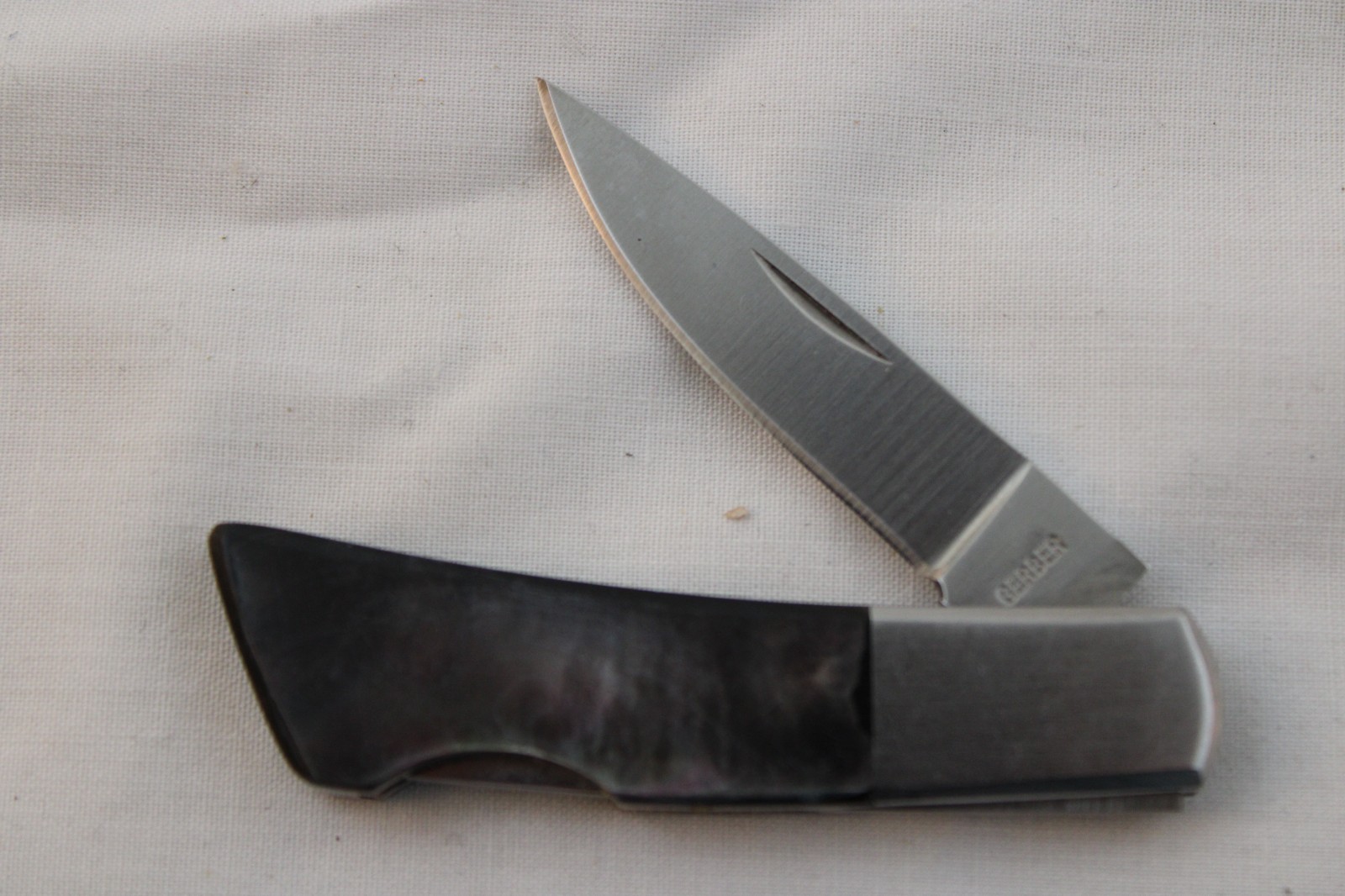 Vtg Gerber Japan Silver Knight Folding Knife Black Mother of Pearl Pocket Knife