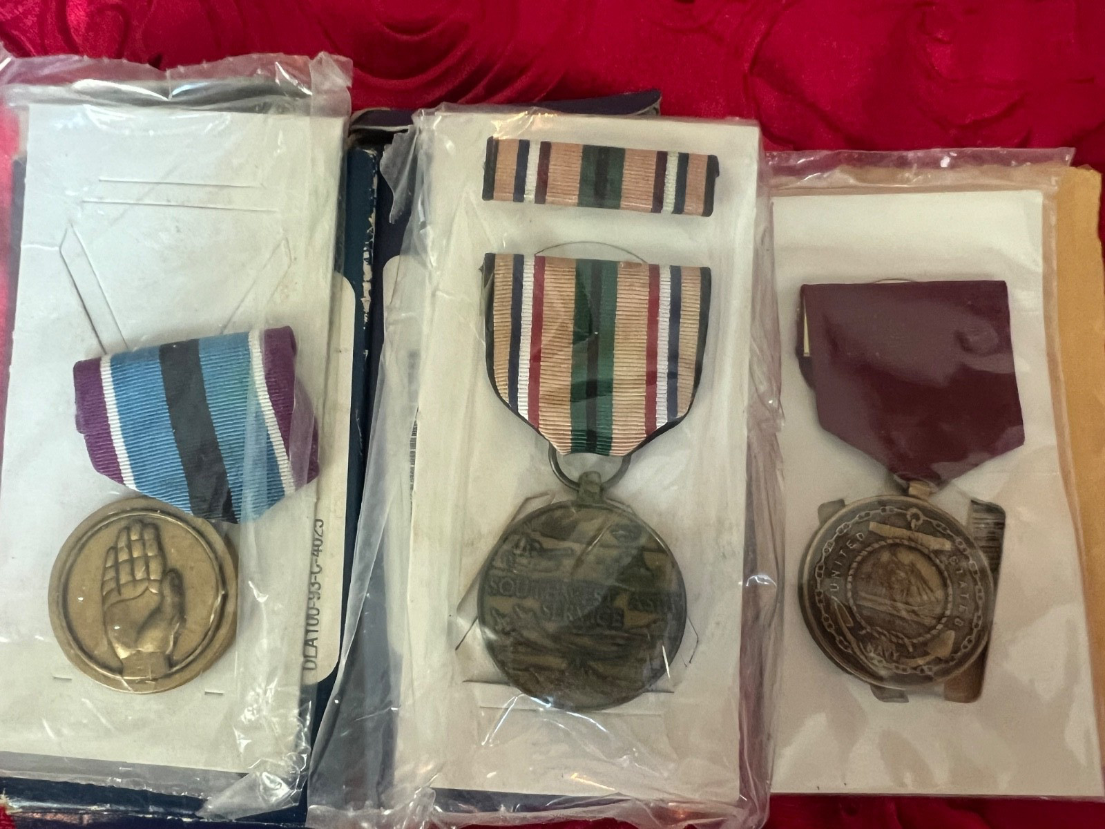 Early 1990s US Militaria Navy Conduct  SW Asia & Humanitarian Boxed Medals MT1-7