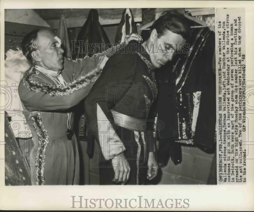 1962 Press Photo Herman and Gunther Wallenda resume Shrine Circus performance