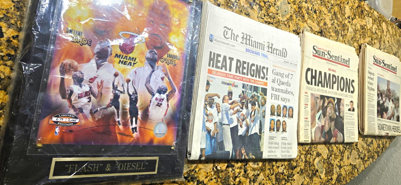 2006 Miami Heat Championship Newspaper Lot: Sun-Sentinel & Miami Herald