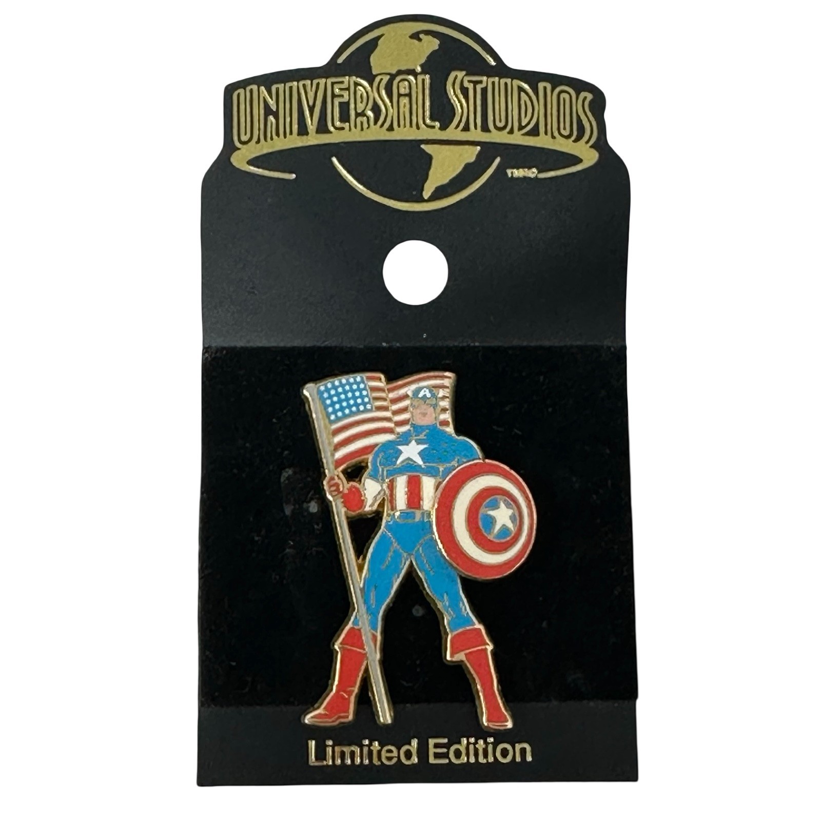 Vintage 2005 Universal Studios Limited Edition 700 Captain America Trading Pin