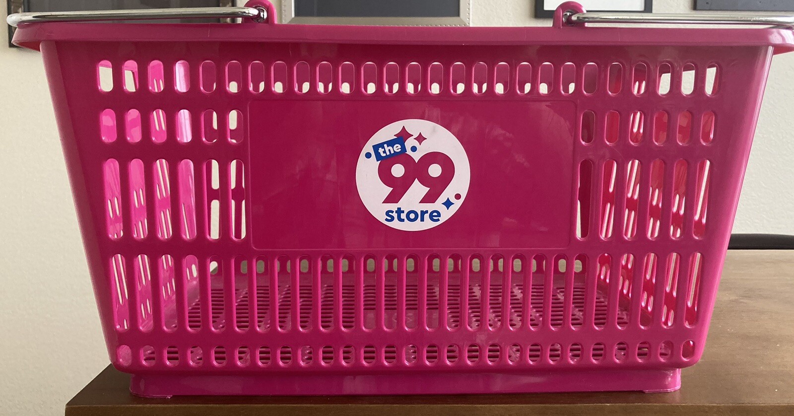 WEEKEND SALE- 99 CENTS ONLY STORES HAND BASKET- Pink 🛒- RARE