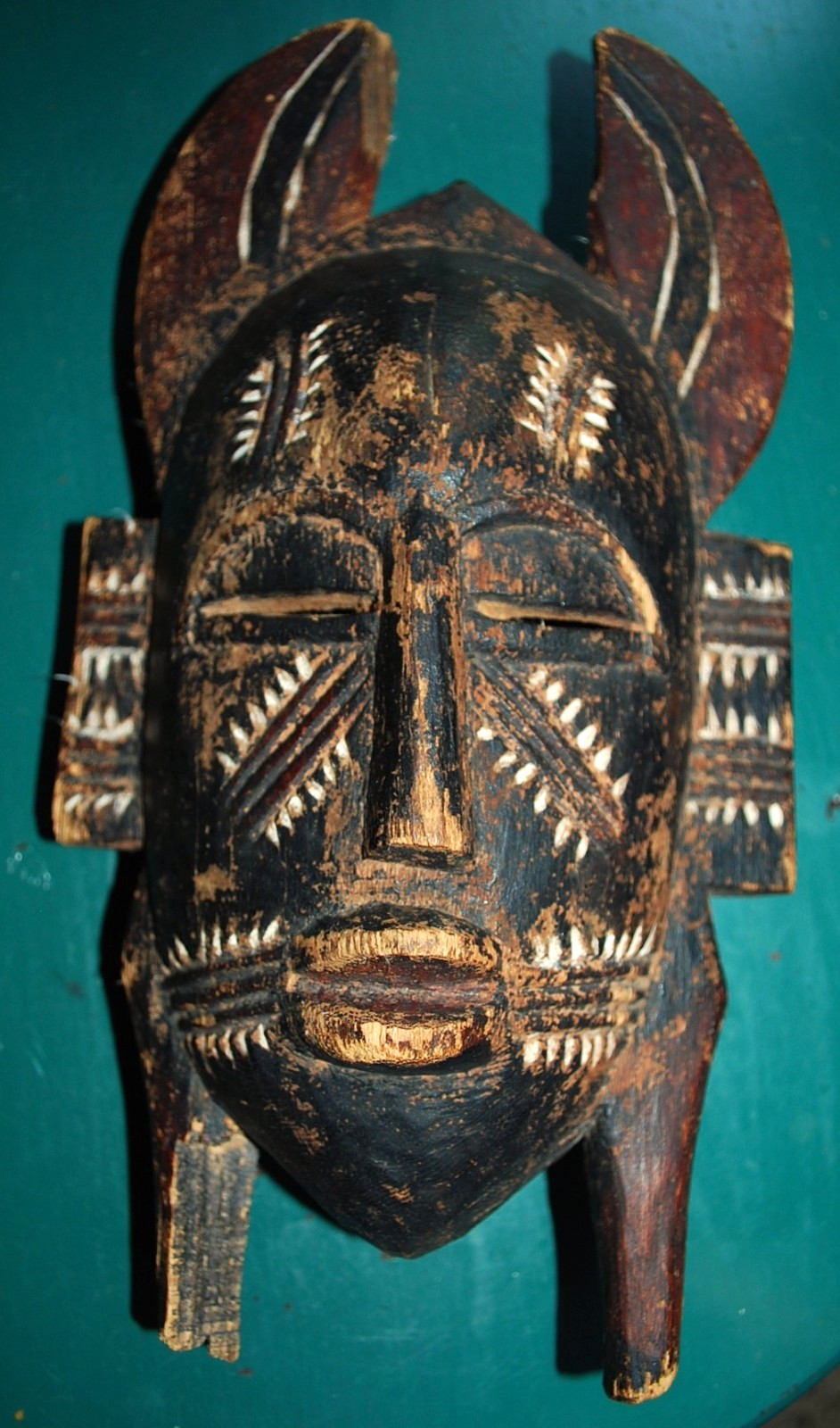Vtg African Tribal HAND CARVED Ceremonial Wood Wall Mask SENUFO Ghana 11.25\