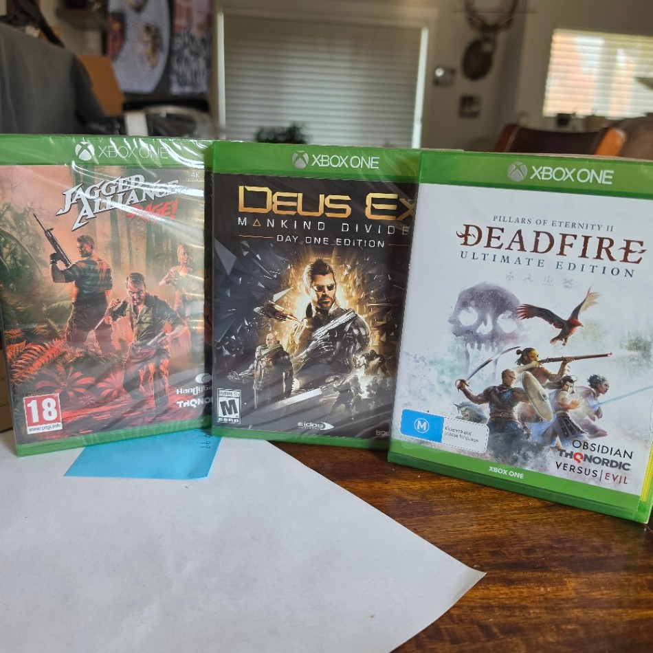XBOX ONE 3 GAME BUNDLE, DEADFIRE,DUES EX,JAGGED ALIAN