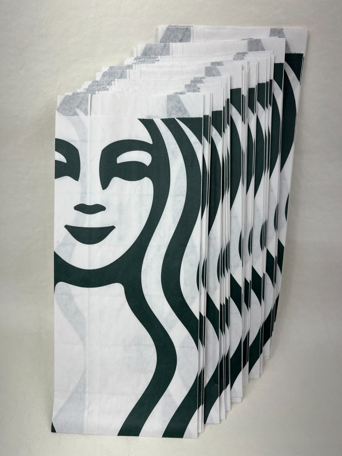 New Starbucks Siren Logo White Green Paper Food Pastry Bags 40 Count Lot