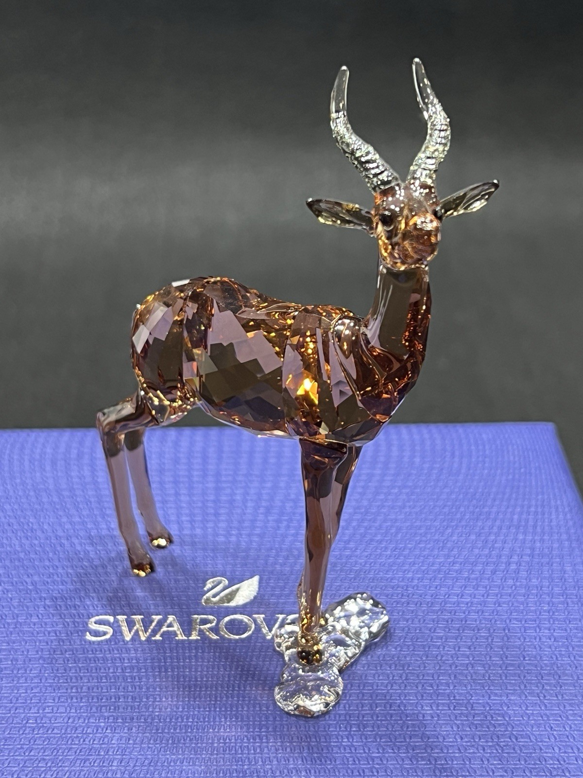 2018 Swarovski Crystal SCS Gazelle Annual Member Exclusive #5301551 Retired MIB