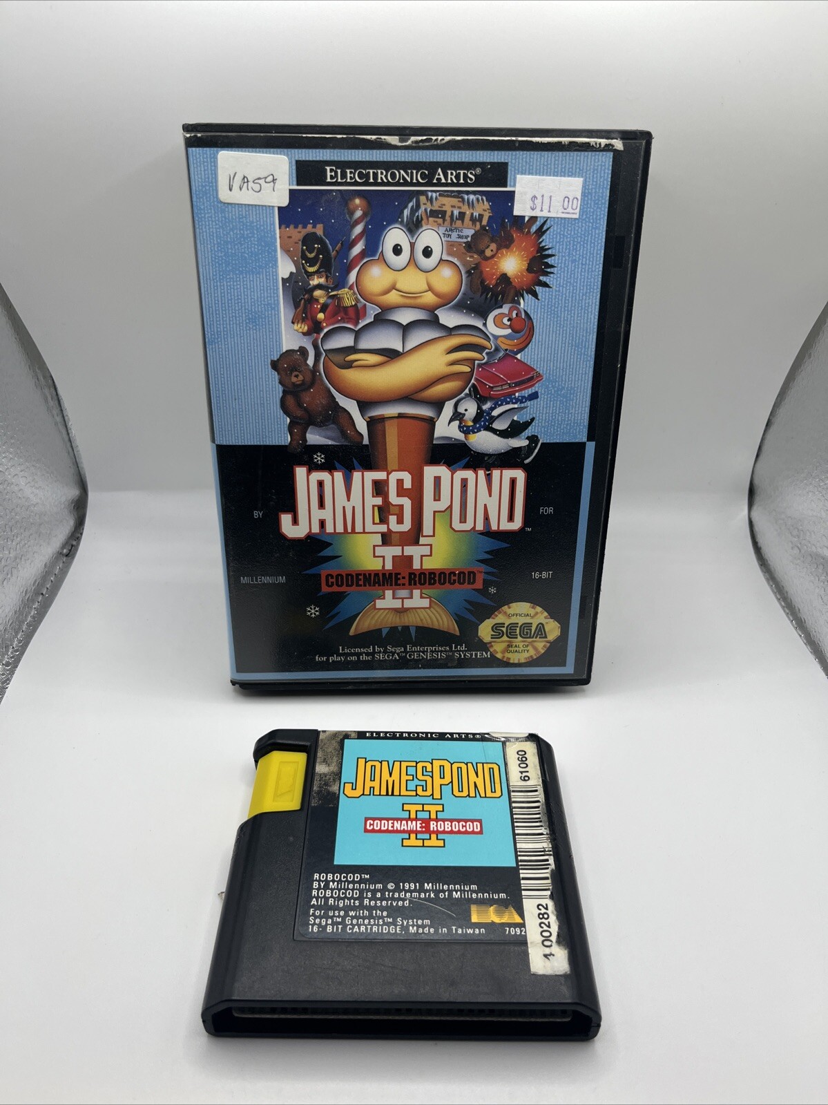 🔥James Pond 2 Codename: Robocod (Sega Genesis, 1991) No Manual TESTED🔥