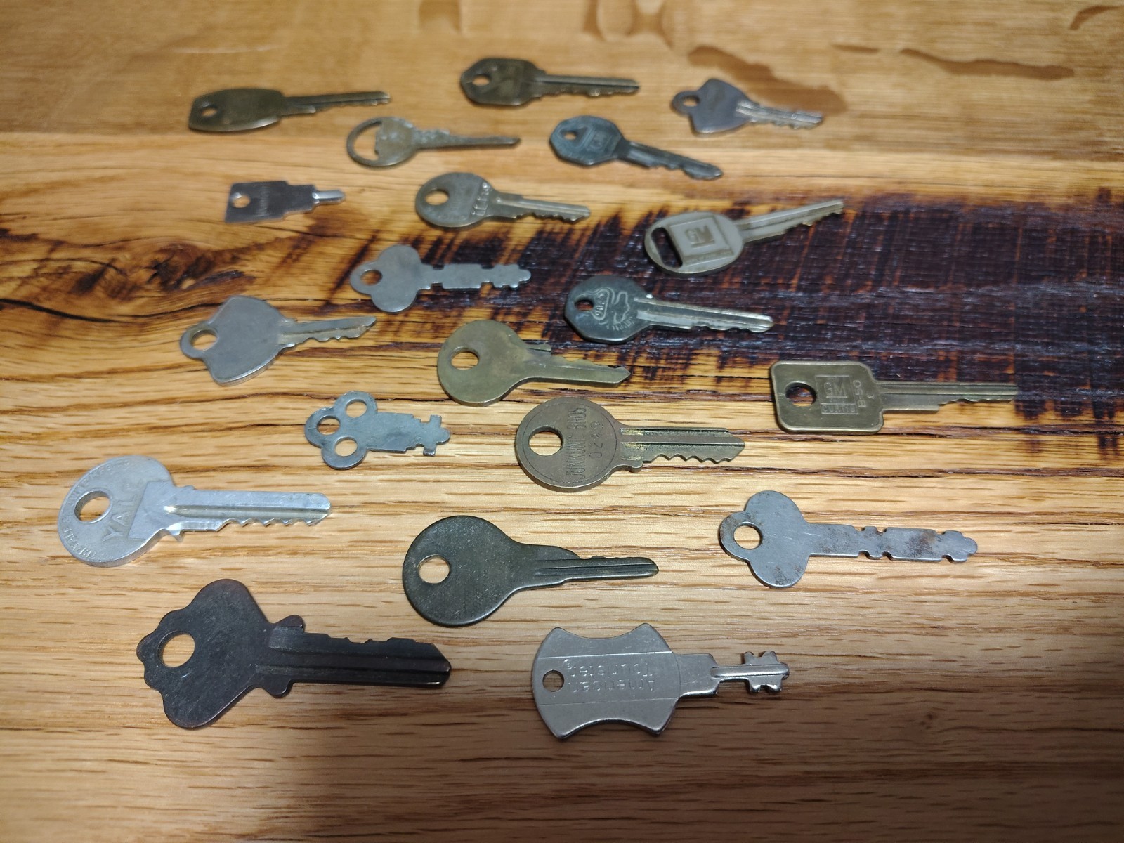 Junk Drawer Lot 20 Old Keys Misc Some Vintage