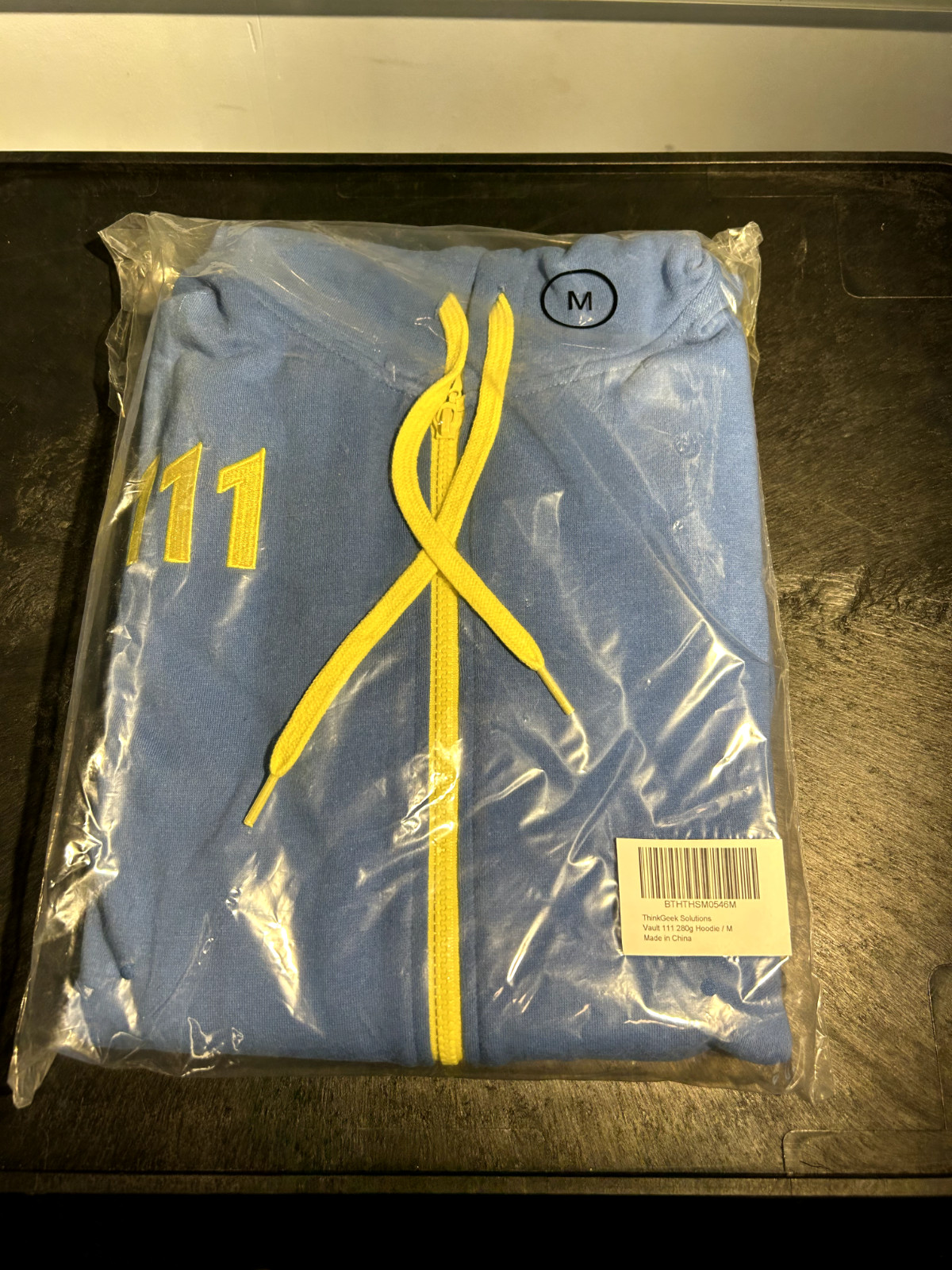 Bethesda Fallout Vault 111 Hoodie Size M - L - XXL -  BRAND NEW IN ORIGINAL PKG.