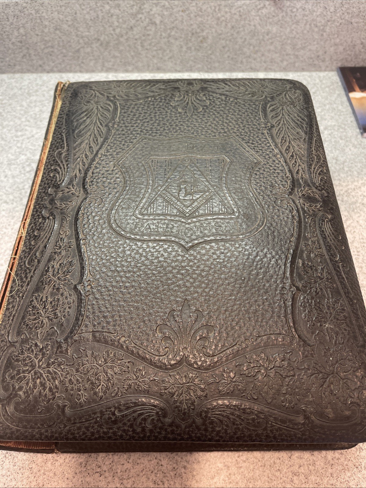 1891 Holman Self-Explanatory Edition  Leather Holy Bible Masonic Freemason Cover