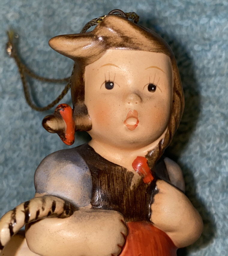 Schmid Bertha Hummel Annual Christmas Ornament 1984 Little Shopper