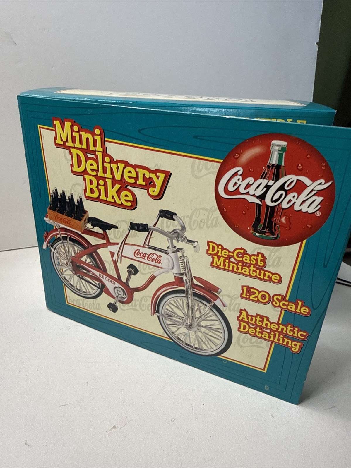 Coca-Cola Die-Cast Mini Delivery Bike 1:20 Scale 1998 Limited Edition