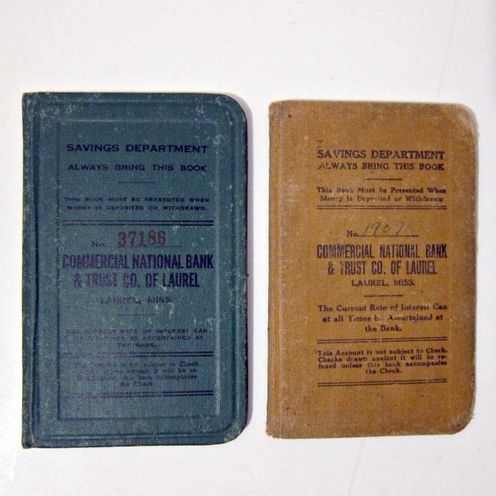 2 BANK BOOKS - COMMERCIAL NATIONAL BANK & TRUST - Laurel Miss - 1940's/1960's