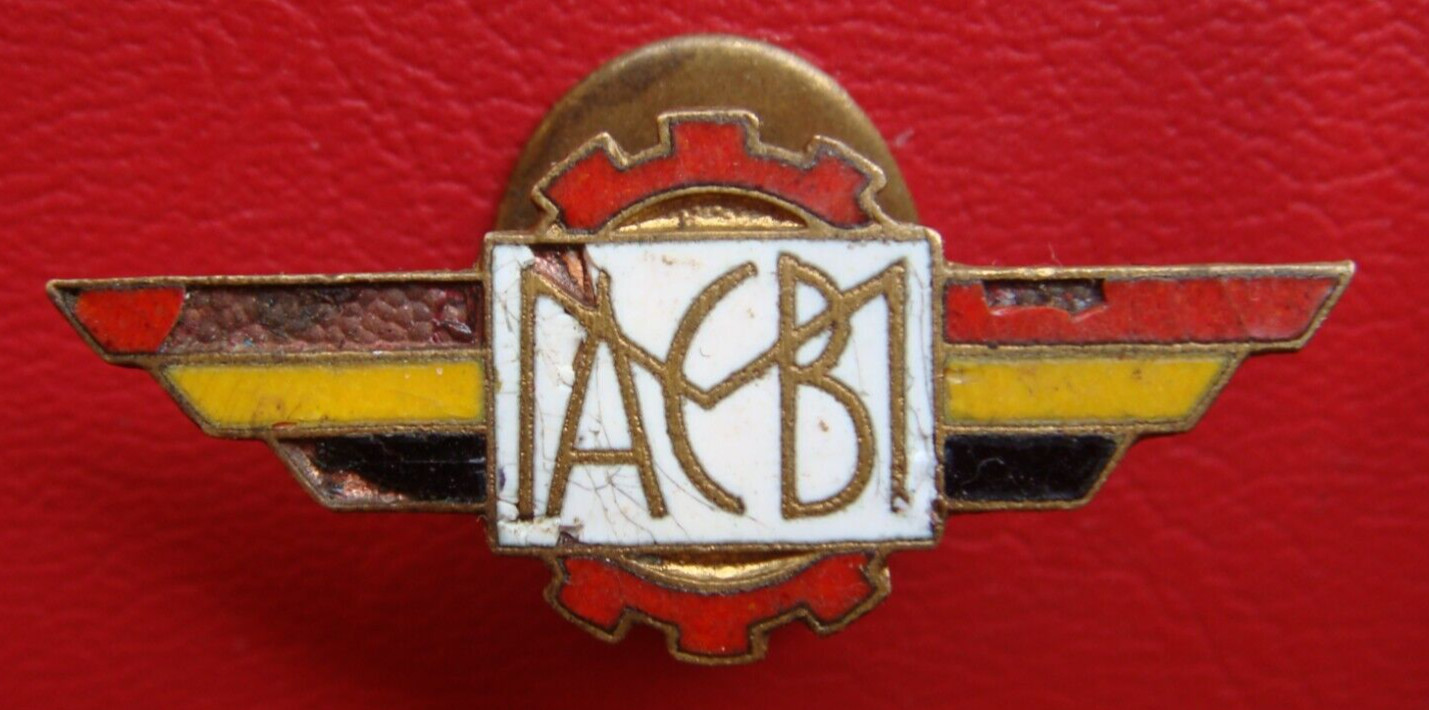 EXTREMELY RARE OLD Auto Moto Club Belgique MEMBER WINGS BUTTONHOLE LAPEL BADGE