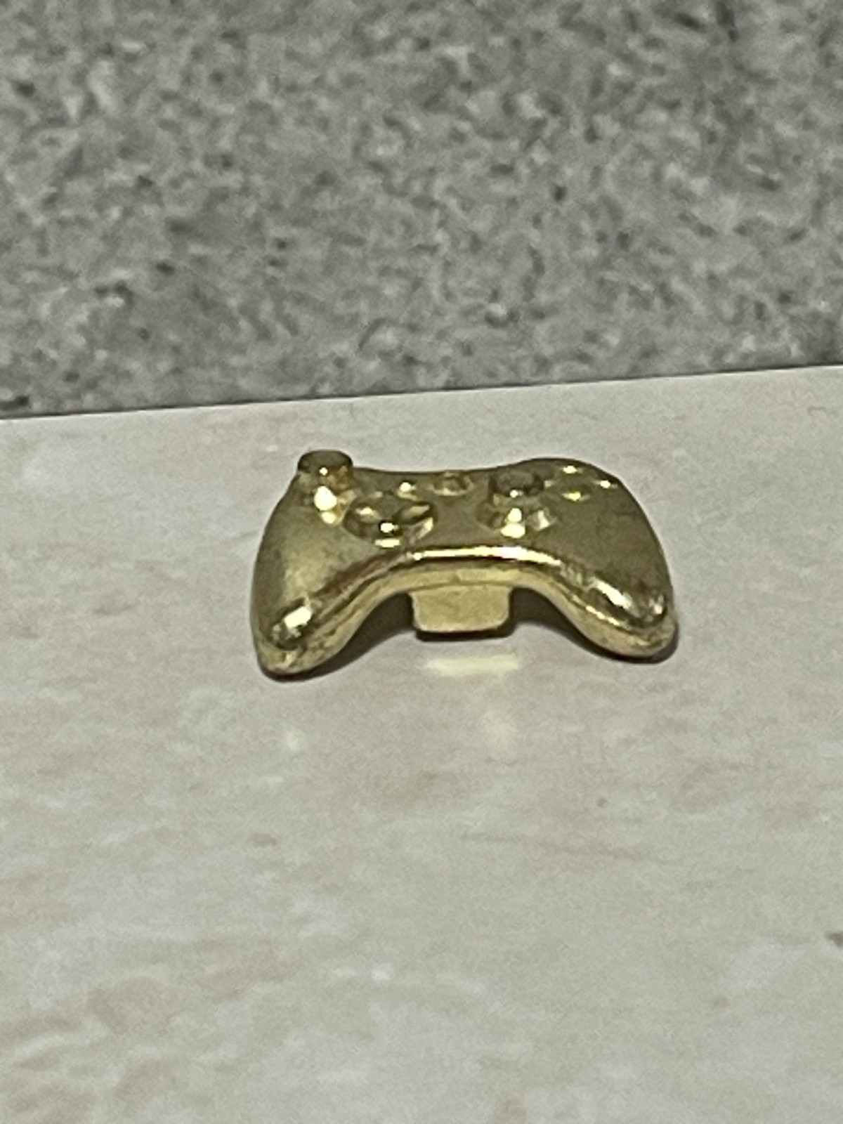 2013 Monopoly Empire - Replacement Gold Metal Token
