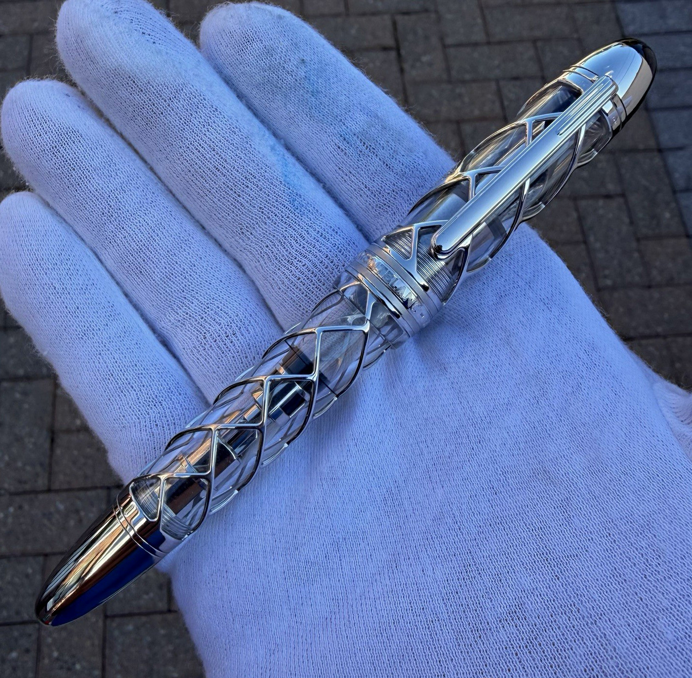 Montblanc Ateliers Privés “Russian Flag” 149 skeleton, 18k M nib, New