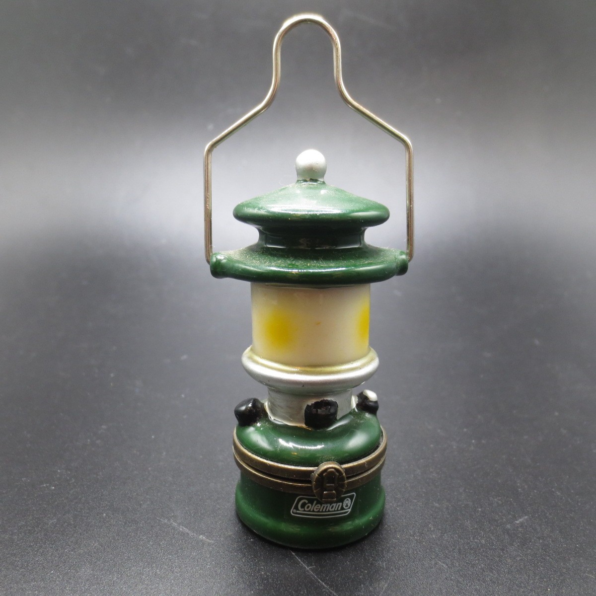 Vtg 2000 Y2K Coleman Camping Lantern Porcelain Hinged 2.75