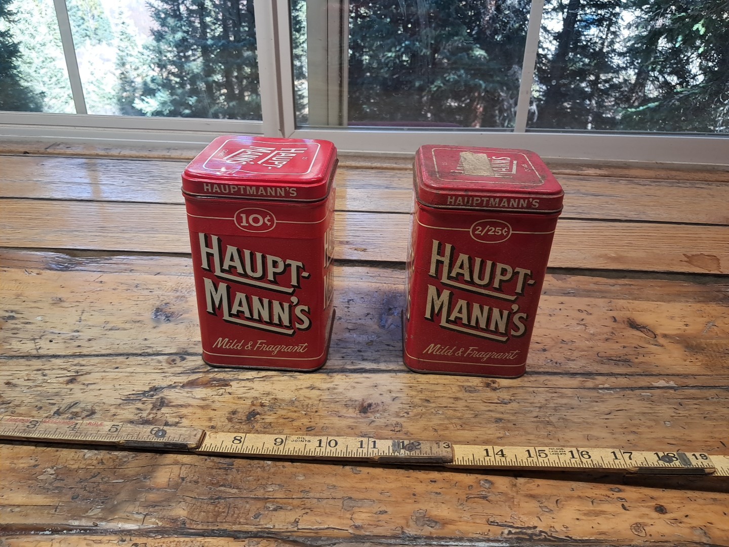 Pair Of Vintage Haupt - Mann's 2/25 Cent Cigar Mild & Fragrant Red Tin M90
