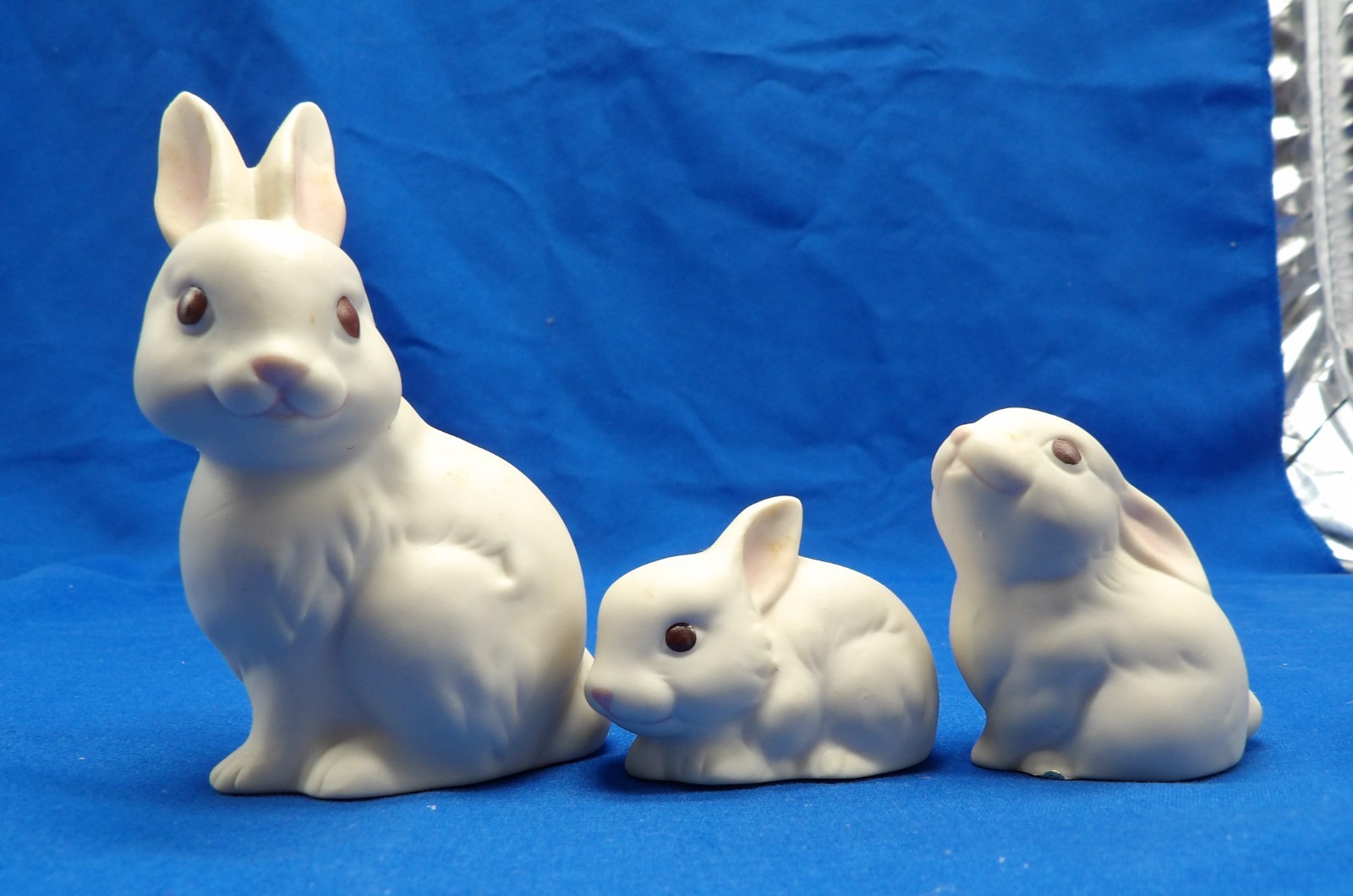 VTH Homco Bunny Family New in Box