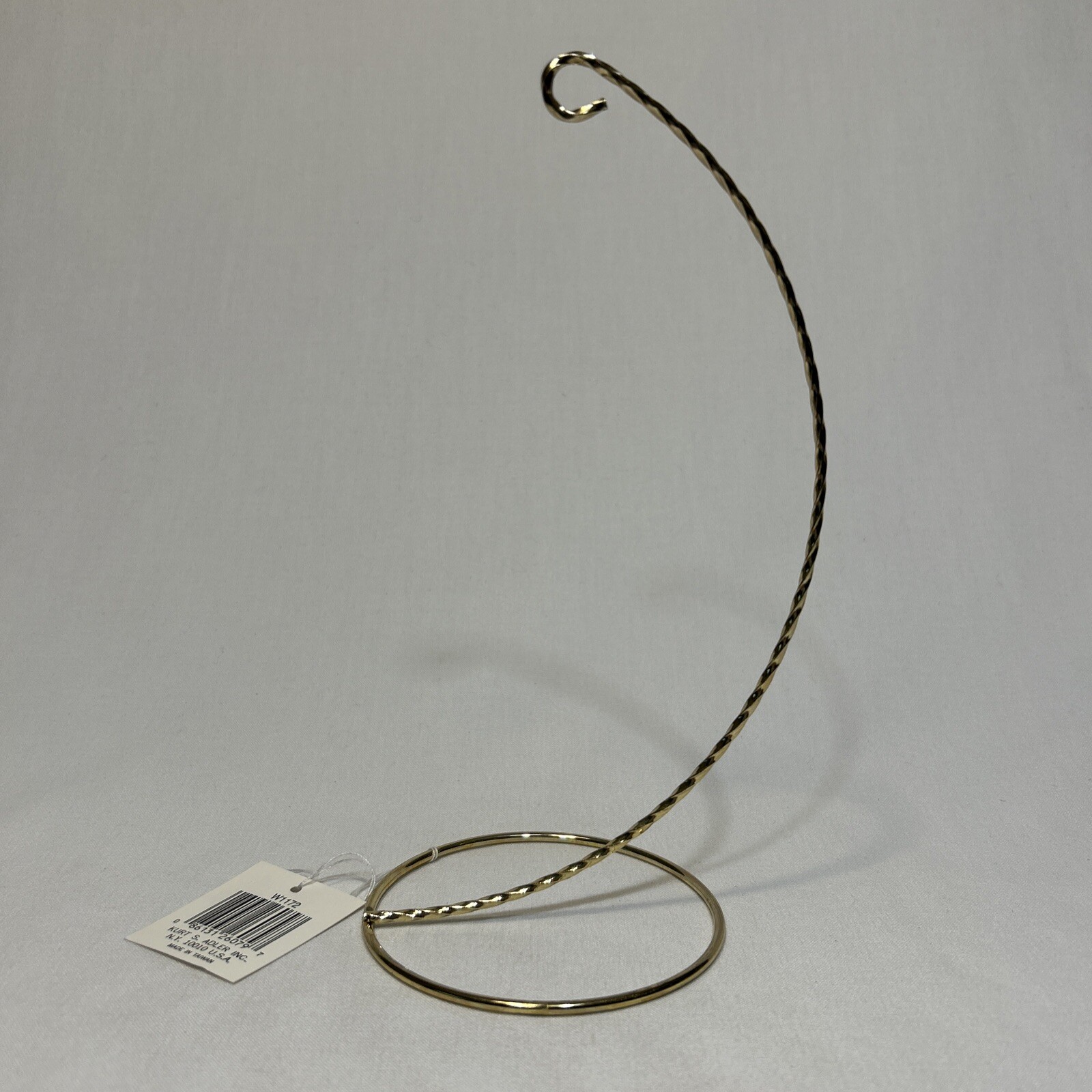 Ornament Stand 8