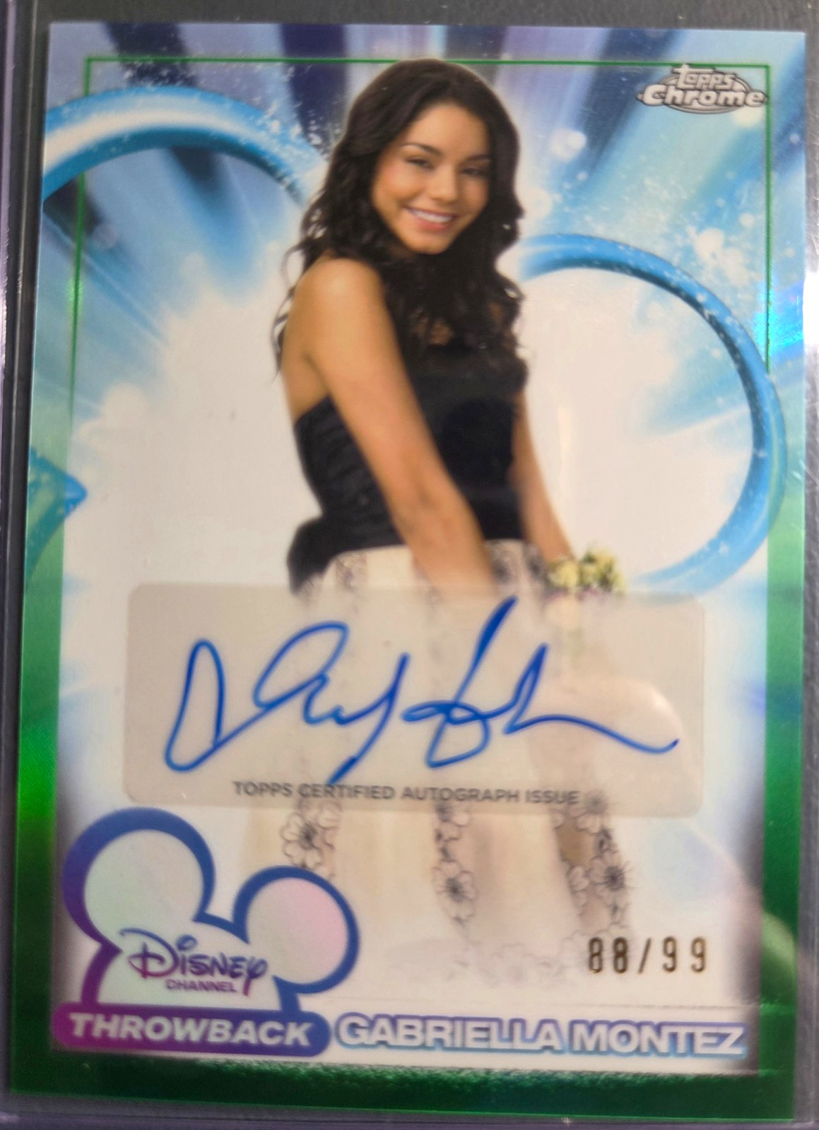 Topps 2026 Disney Chrome Gabriella Montez DCA-VH Hard Signed Auto Green 88/99