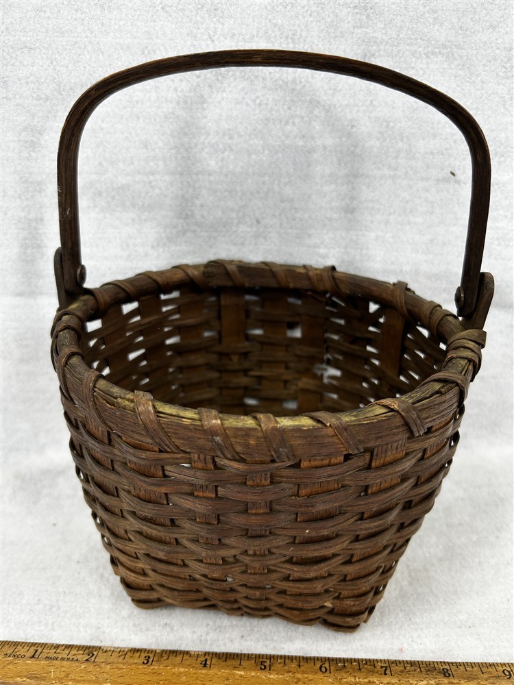 antique basket swing handle berry gathering ash splint 6.5 x 5.5 original 19thc 