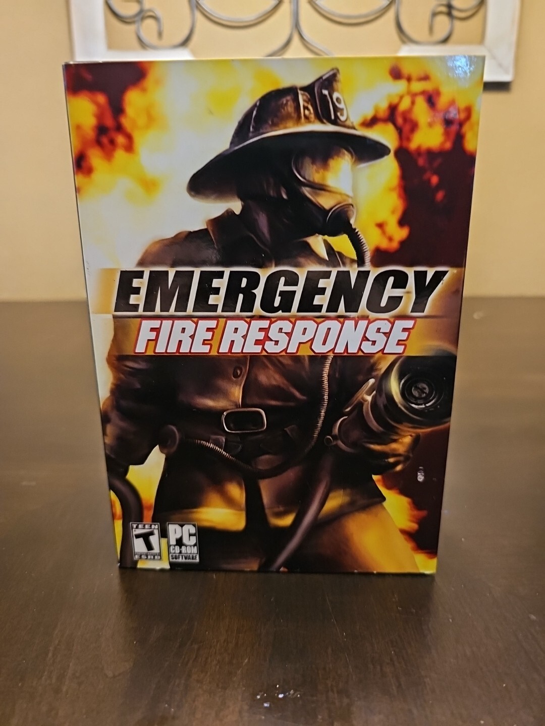 Emergency Fire Response (PC, 2003) Sealed Never Opened