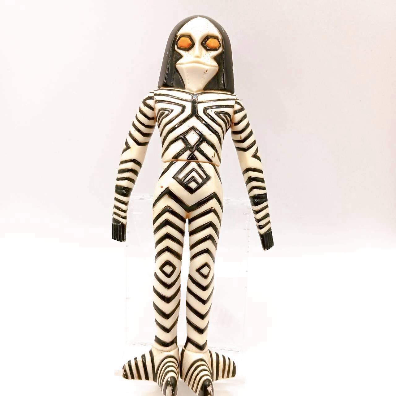 Ultraman Dada Vinyl Figure Bandai Ultra Monster Series Kaiju Sofubi Toy Japan