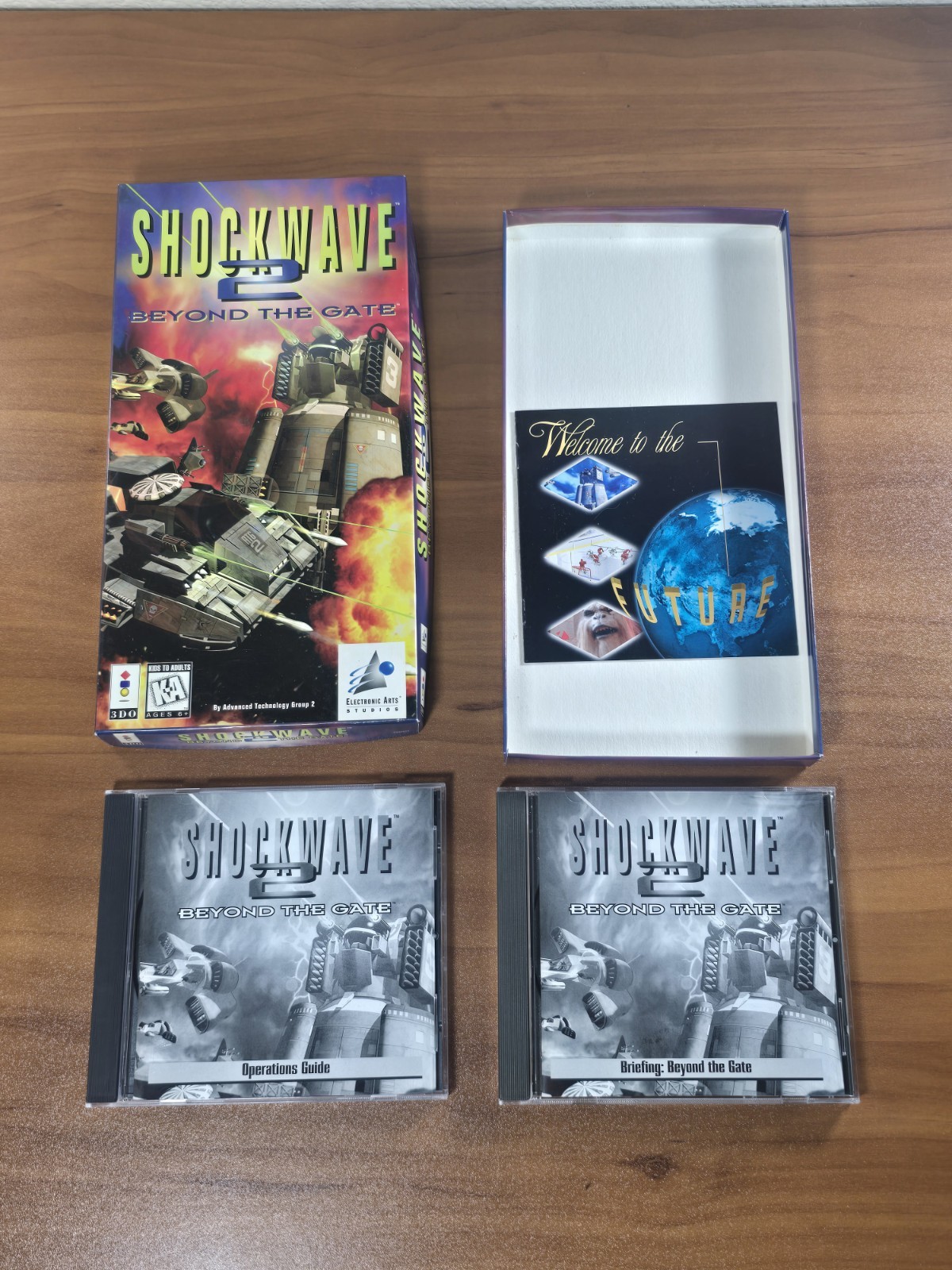 Shockwave 2: Beyond the Gate (3DO, 1995) Box Only - No Cds