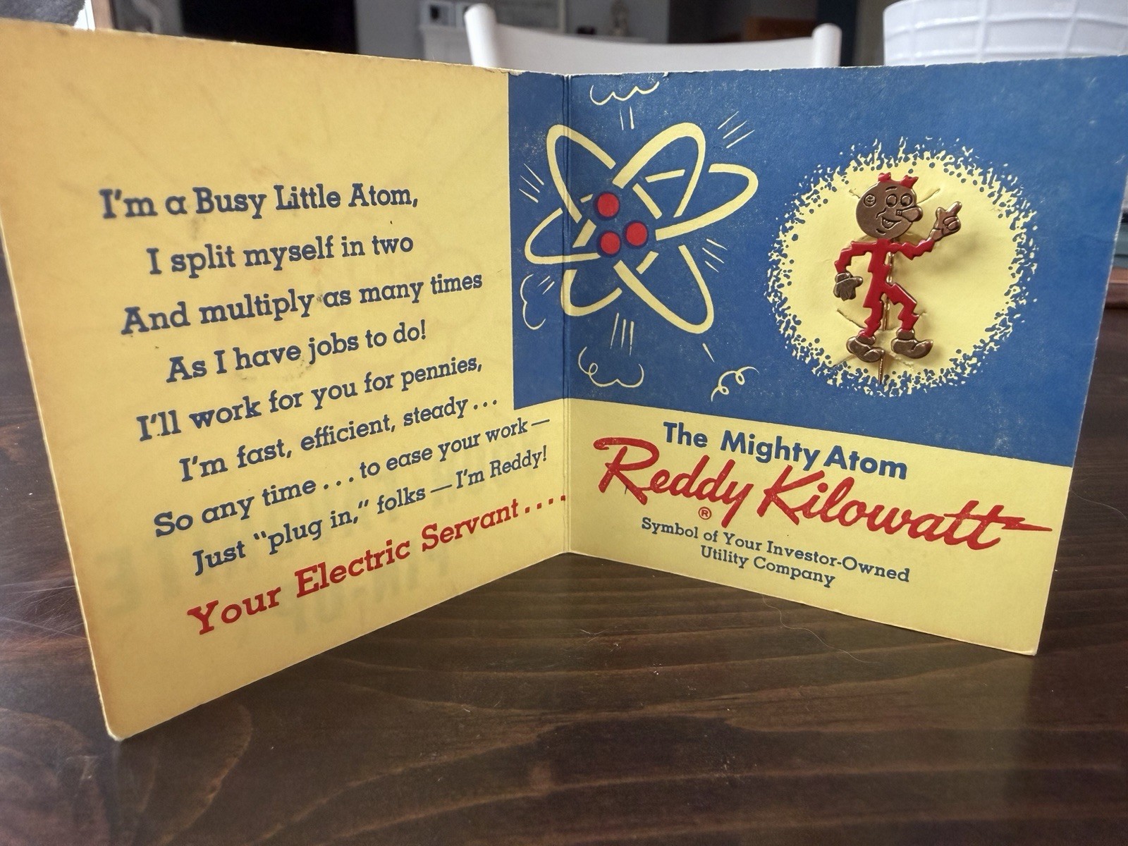Vintage 1955 Reddy Kilowatt Mighty Atom Pin Ready Running Red Enamel With Card